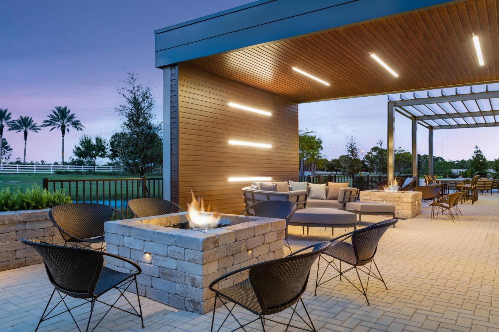 Courtyard By Marriott Port St. Lucie Tradition Bagian luar foto