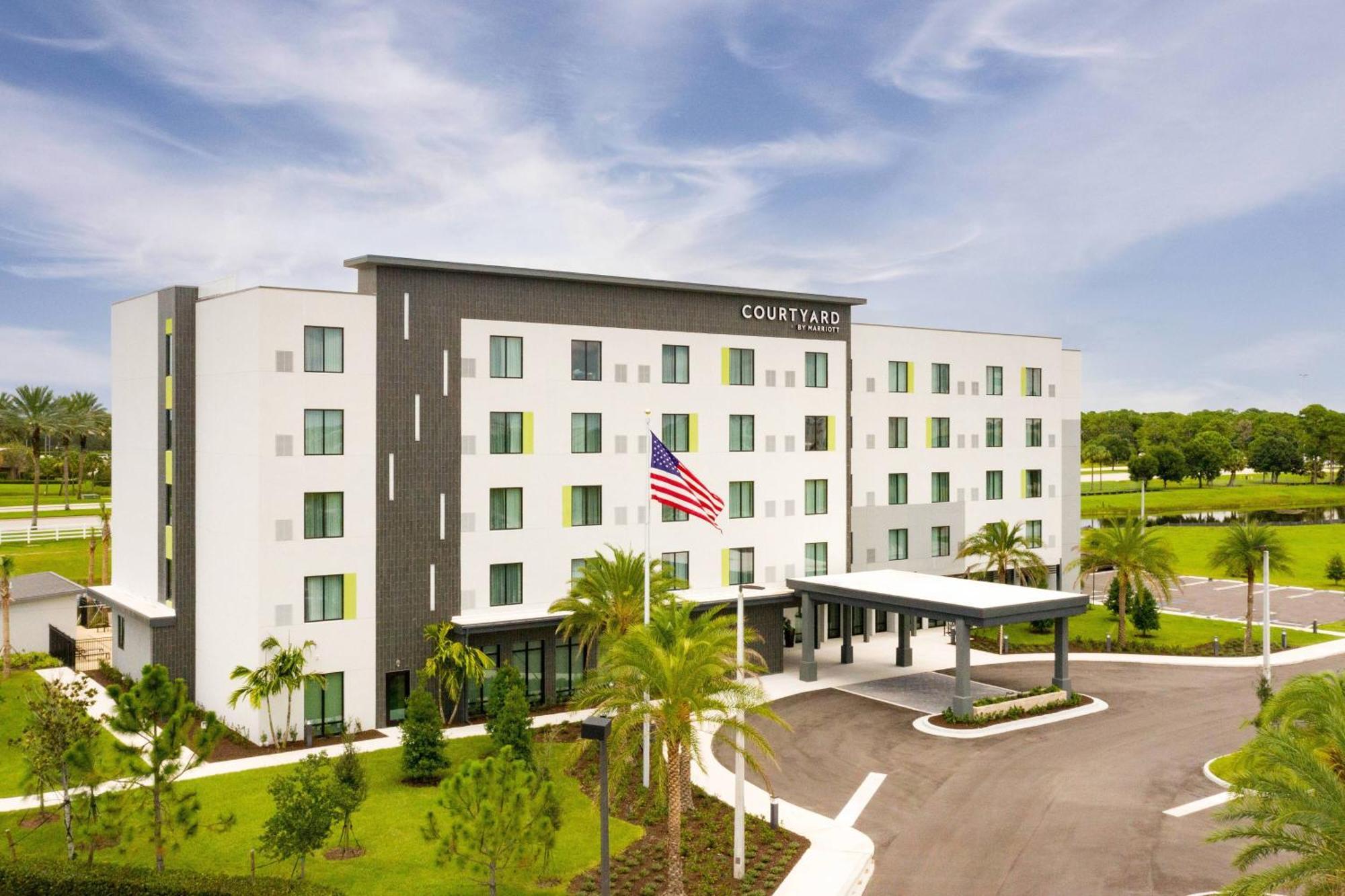 Courtyard By Marriott Port St. Lucie Tradition Bagian luar foto